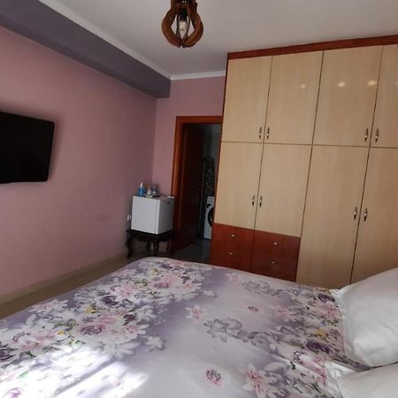 Ioannis - Room With Balcony Near Limnopula Gavrolimni Eksteriør billede